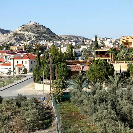 Gospodarstwo wiejskie Tzionis Holidays Stonehouse *