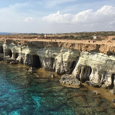 Tzionis Holidays Stonehouse Gospodarstwo wiejskie *