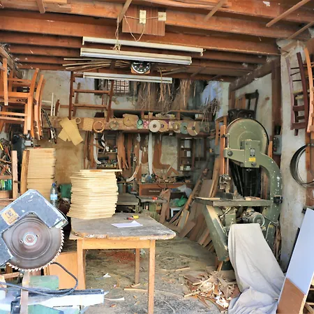 Gospodarstwo wiejskie Tzionis Holidays Stonehouse