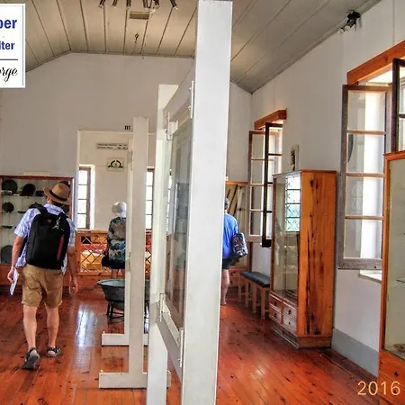 Tzionis Holidays Stonehouse * Lympia