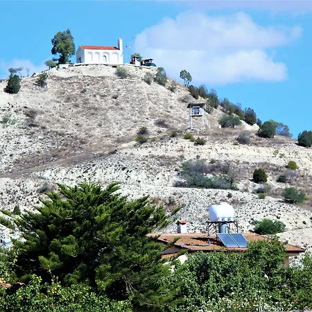 Tzionis Holidays Stonehouse *