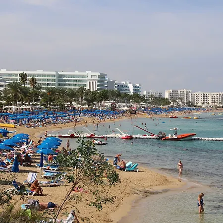 Kır Evi Tzionis Holidays Stonehouse