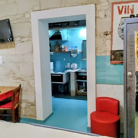 Tzionis Holidays Stonehouse * Lympia