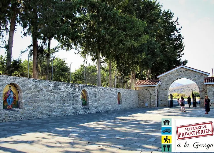 Tzionis Holidays Stonehouse 컨트리하우스 *