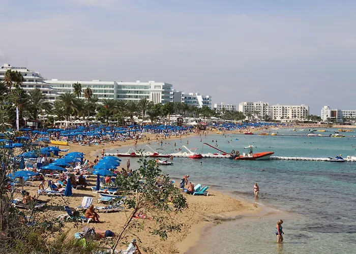 컨트리하우스 Tzionis Holidays Stonehouse